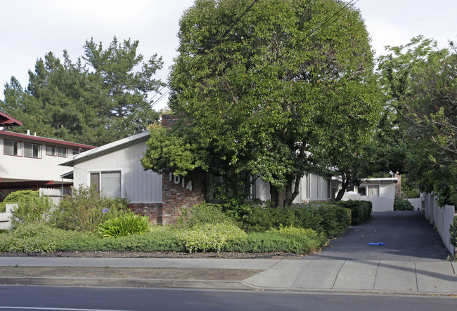 1014 Middle Ave in Menlo Park, CA - Building Photo - Building Photo