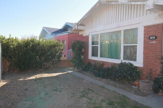 3618 Clifton Ave, Unit 1BD in El Paso, TX - Building Photo - Building Photo