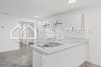 1373 Cooper St in Memphis, TN - Building Photo - Building Photo