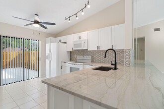 3830 Coco Loba Ln in Boynton Beach, FL - Building Photo - Building Photo