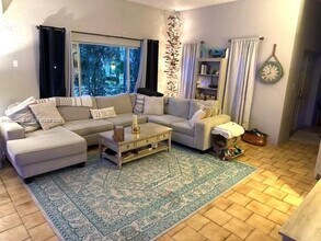 154 Cocoa Dr in Tavernier, FL - Building Photo - Building Photo