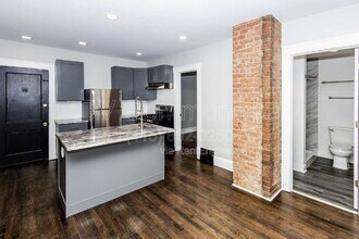 2081 Halstead Ave in Lakewood, OH - Building Photo - Building Photo