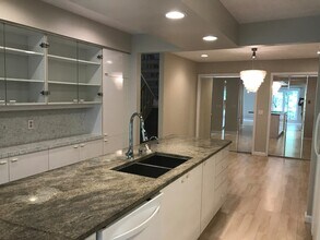 5767 SOM Center Road in Solon, OH - Building Photo - Building Photo