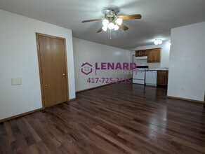 1831 E Laverne St in Bolivar, MO - Building Photo - Building Photo