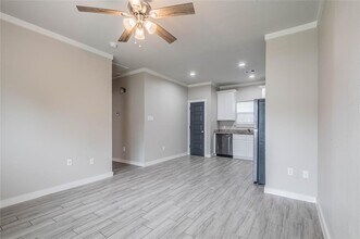 8119 Autumn Ln in Houston, TX - Building Photo - Building Photo