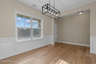 204 Sandy Springs Rd in Aberdeen, NC - Foto de edificio - Building Photo