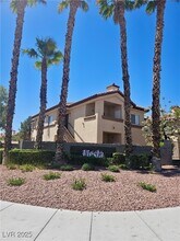 8501 W University Ave in Las Vegas, NV - Building Photo - Building Photo