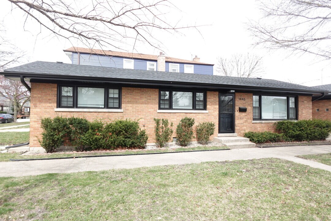 1446 Marengo Ave in Forest Park, IL - Building Photo