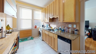 129 Chiswick Rd, Unit 11 in Boston, MA - Building Photo - Building Photo
