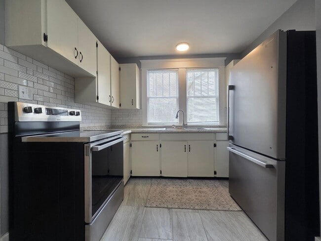 814 Columbus Ave in Benton Harbor, MI - Building Photo - Building Photo