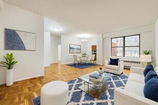 66 Overlook Terrace in New York, NY - Building Photo