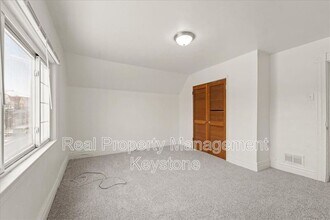71 McKinnie Ave in Mckees Rocks, PA - Building Photo - Building Photo