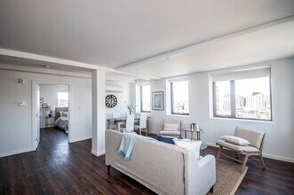 70 Parker Hill Ave in Boston, MA - Building Photo - Building Photo