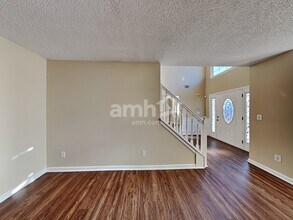 1813 Tulip Petal Rd in Auburn, GA - Building Photo - Building Photo