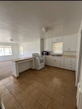 320 E 15th St, Unit 320 E 15th Street Unit #1 in Burley, ID - Foto de edificio - Building Photo