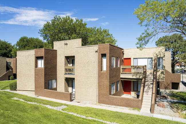 Villas de la Terraza in Albuquerque, NM - Building Photo - Building Photo