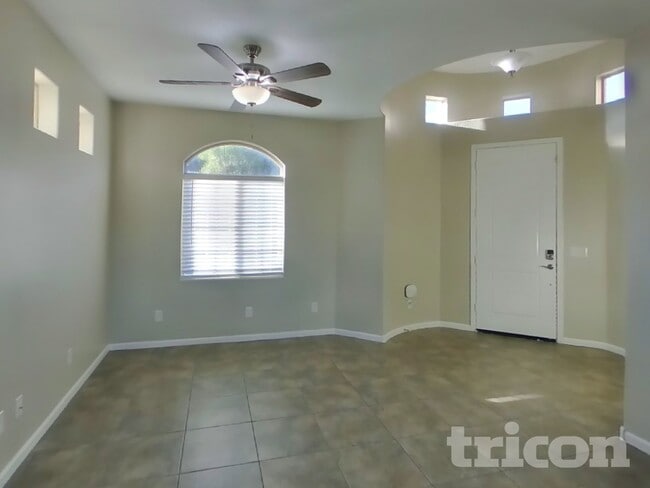 10336 W Devonshire Ave in Phoenix, AZ - Building Photo - Building Photo