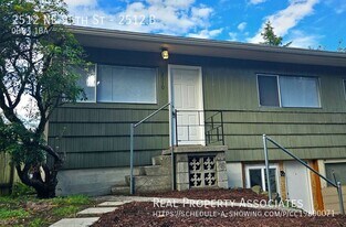 2512 NE 95th St in Seattle, WA - Building Photo