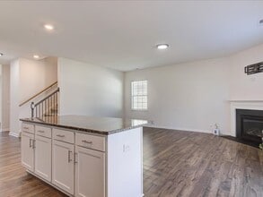 4013 Village Blvd NW in Conover, NC - Building Photo - Building Photo