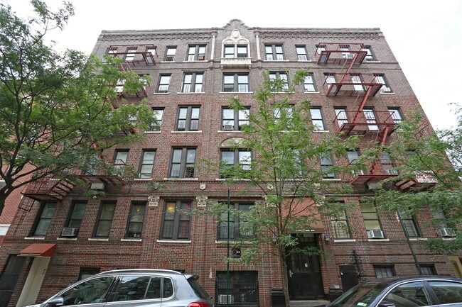 150 West 140th Street Apartments in New York, NY - Foto de edificio - Building Photo
