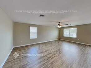 5261 11th St E in Bradenton, FL - Building Photo - Building Photo