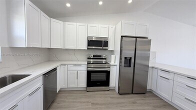 20877 Snapper Pl in Cutler Bay, FL - Building Photo - Building Photo