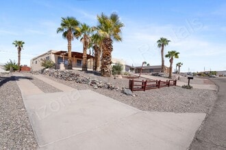 2959 Indian Head Dr in Lake Havasu City, AZ - Foto de edificio - Building Photo