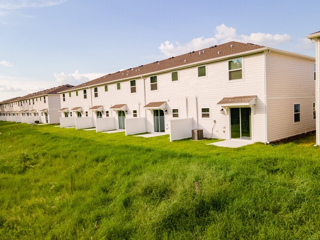7504 Stone Crk Trl in Kissimmee, FL - Building Photo - Building Photo