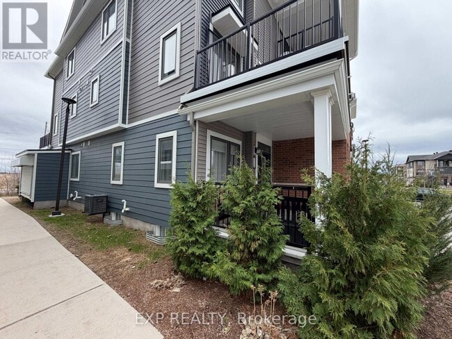 214 Pilot Private in Ottawa, ON - Building Photo - Building Photo