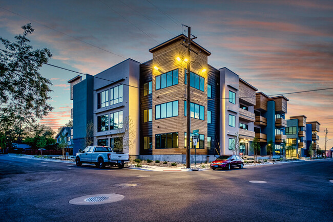 oneR midTown in Reno, NV - Building Photo - Building Photo