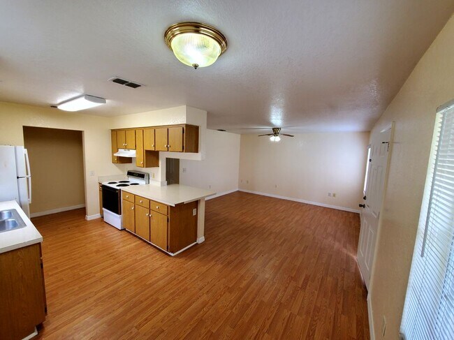 1022 Church St in Haines City, FL - Foto de edificio - Building Photo