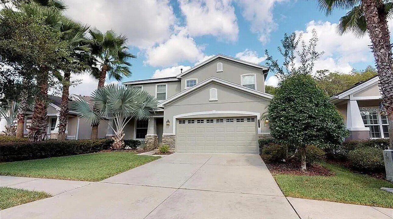 20105 Heron Crossing Dr in Tampa, FL - Foto de edificio