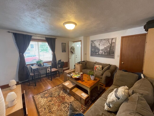 30 Murdock St, Unit 1