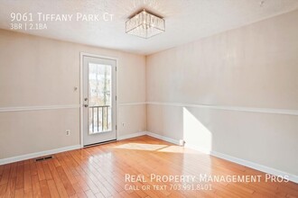 9061 Tiffany Park Ct in Springfield, VA - Building Photo - Building Photo