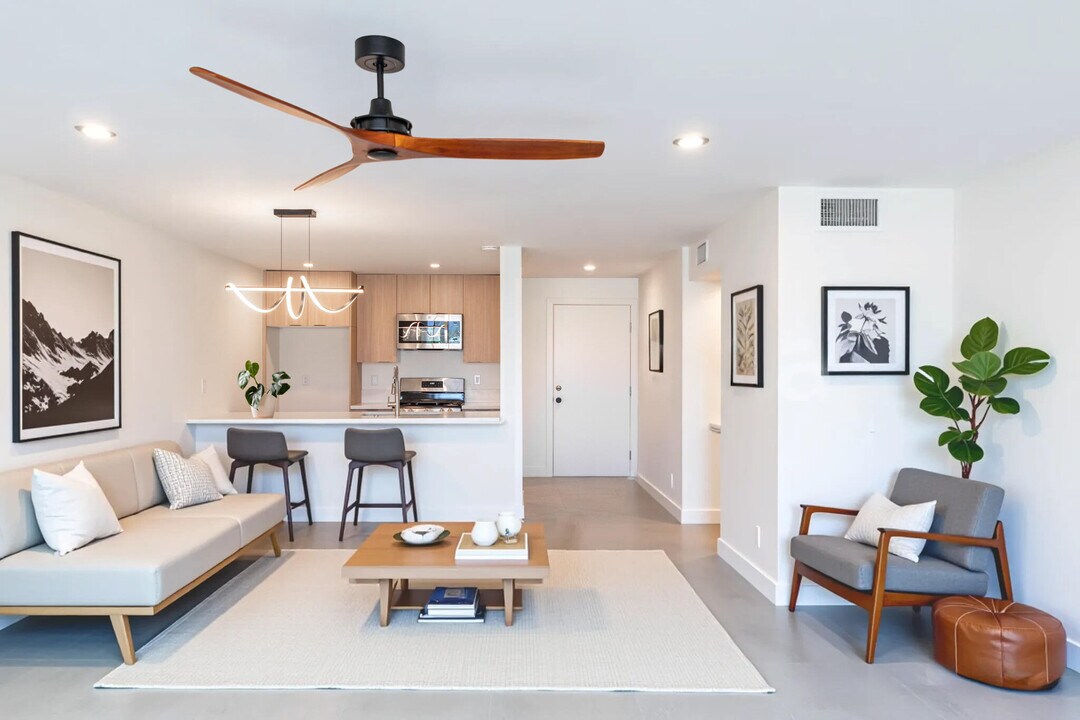 1400 E Palm Canyon Dr in Palm Springs, CA - Building Photo