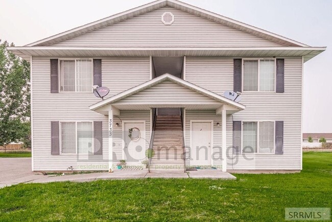 property at 3733 E Deloy Dr