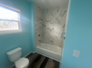 117 W 36th St in Indianapolis, IN - Building Photo - Building Photo