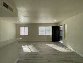 3479 20th St in Highland, CA - Building Photo - Building Photo