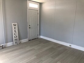 312 North St in Elkton, MD - Building Photo