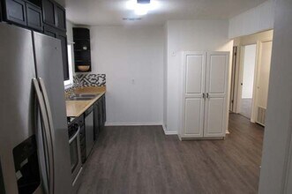 231 Shady Rill in San Antonio, TX - Building Photo - Building Photo