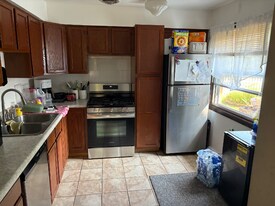 1217 16th St in North Chicago, IL - Building Photo