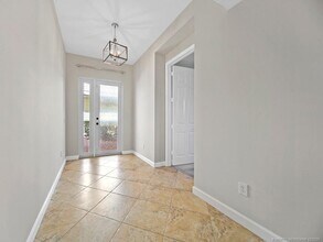 3455 SW Sawgrass Villas Dr in Palm City, FL - Building Photo - Building Photo