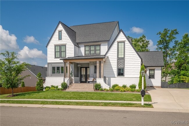 property at 3618 Graythorne Dr
