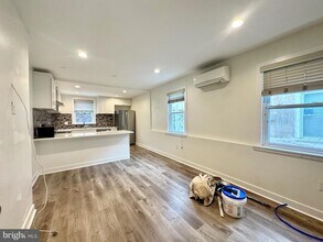 2226 Fairmount Ave in Philadelphia, PA - Building Photo - Building Photo