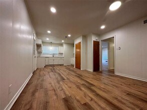 1303 Michigan Ave in Dallas, TX - Building Photo - Building Photo