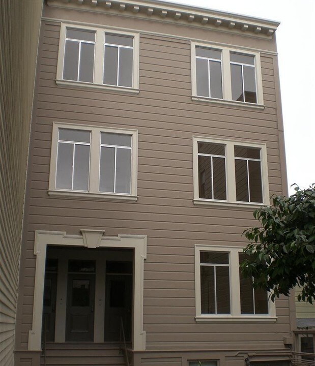 1835-1839 Grant Ave in San Francisco, CA - Building Photo