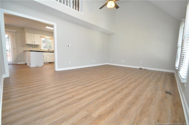 110 Arrow Head Way in Cary, NC - Building Photo - Building Photo