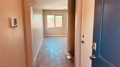 6502 Baylyn Ct in Las Vegas, NV - Building Photo - Building Photo