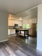 3262 S Pass Rd in Everson, WA - Building Photo - Building Photo