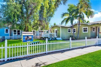 214 Drake Ave in Fullerton, CA - Building Photo - Building Photo